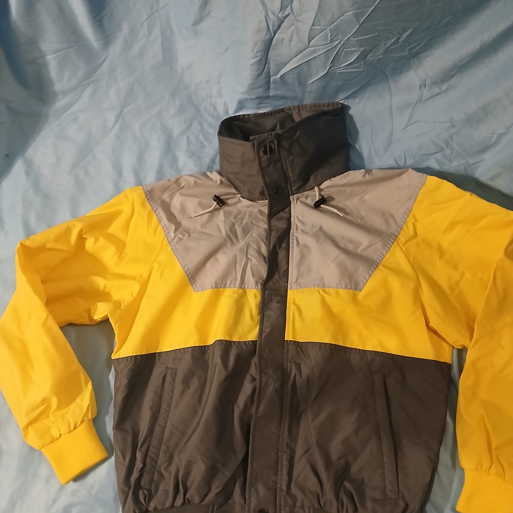 Yellow and Gray Men's Lightweight Jacket